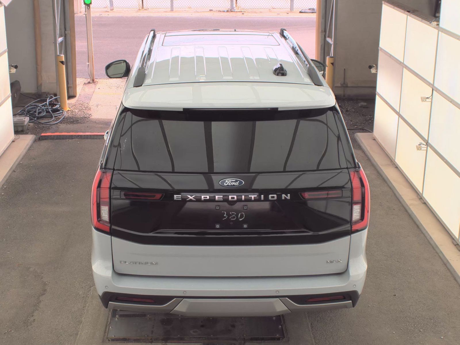 FORD EXPEDITION MAX - 7