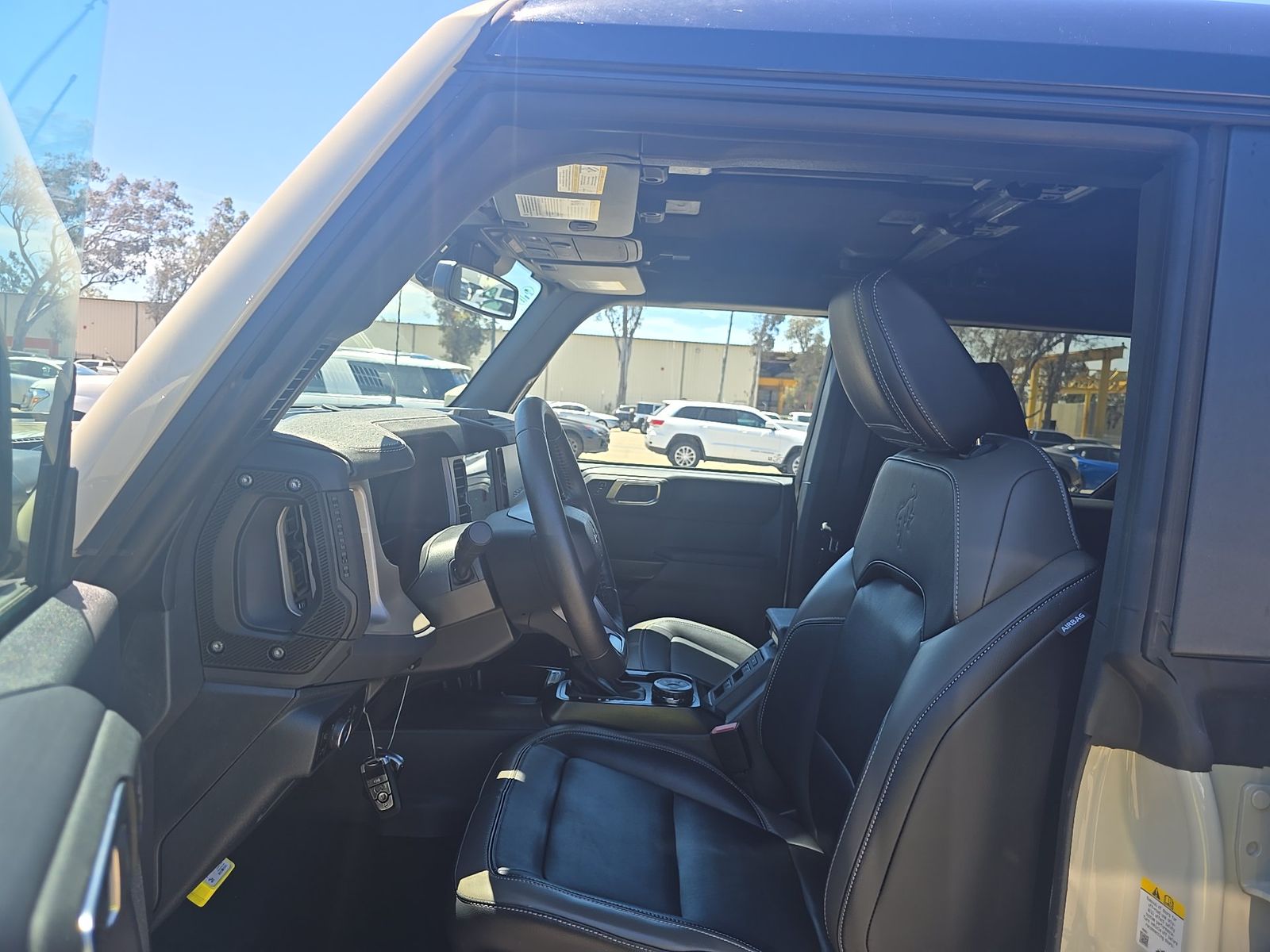 FORD BRONCO - 8