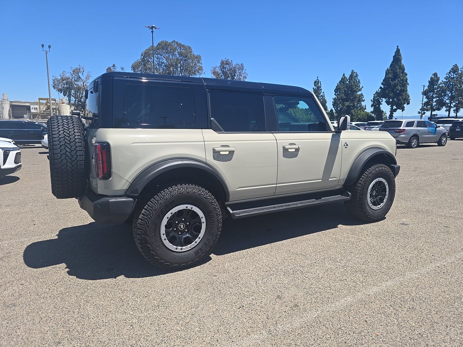 FORD BRONCO - 5