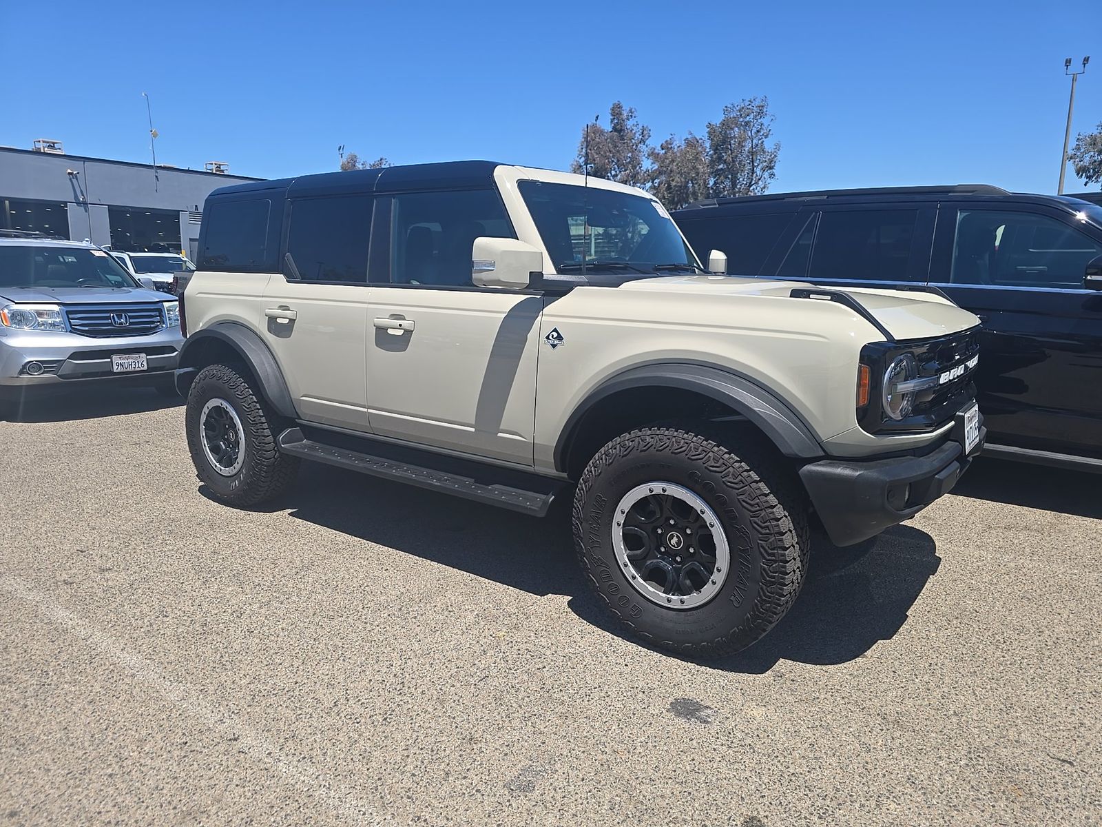 FORD BRONCO - 4