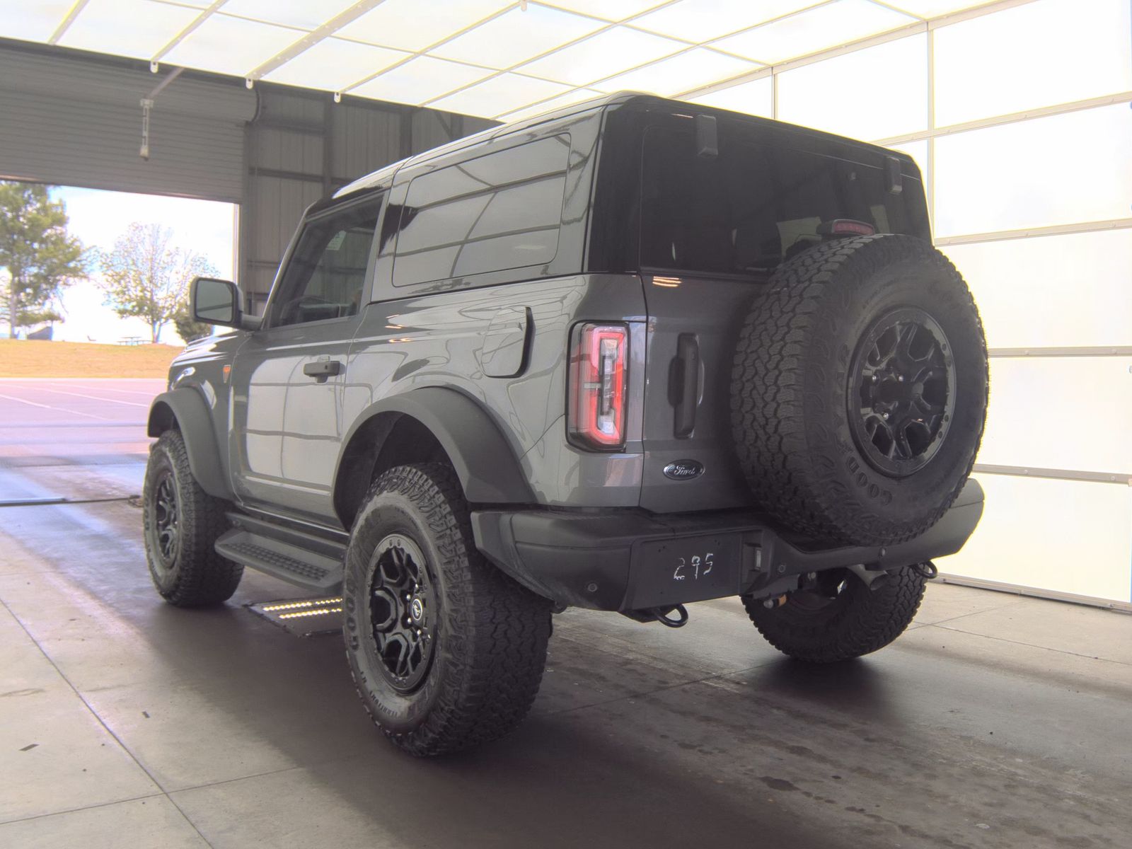 FORD BRONCO - 9