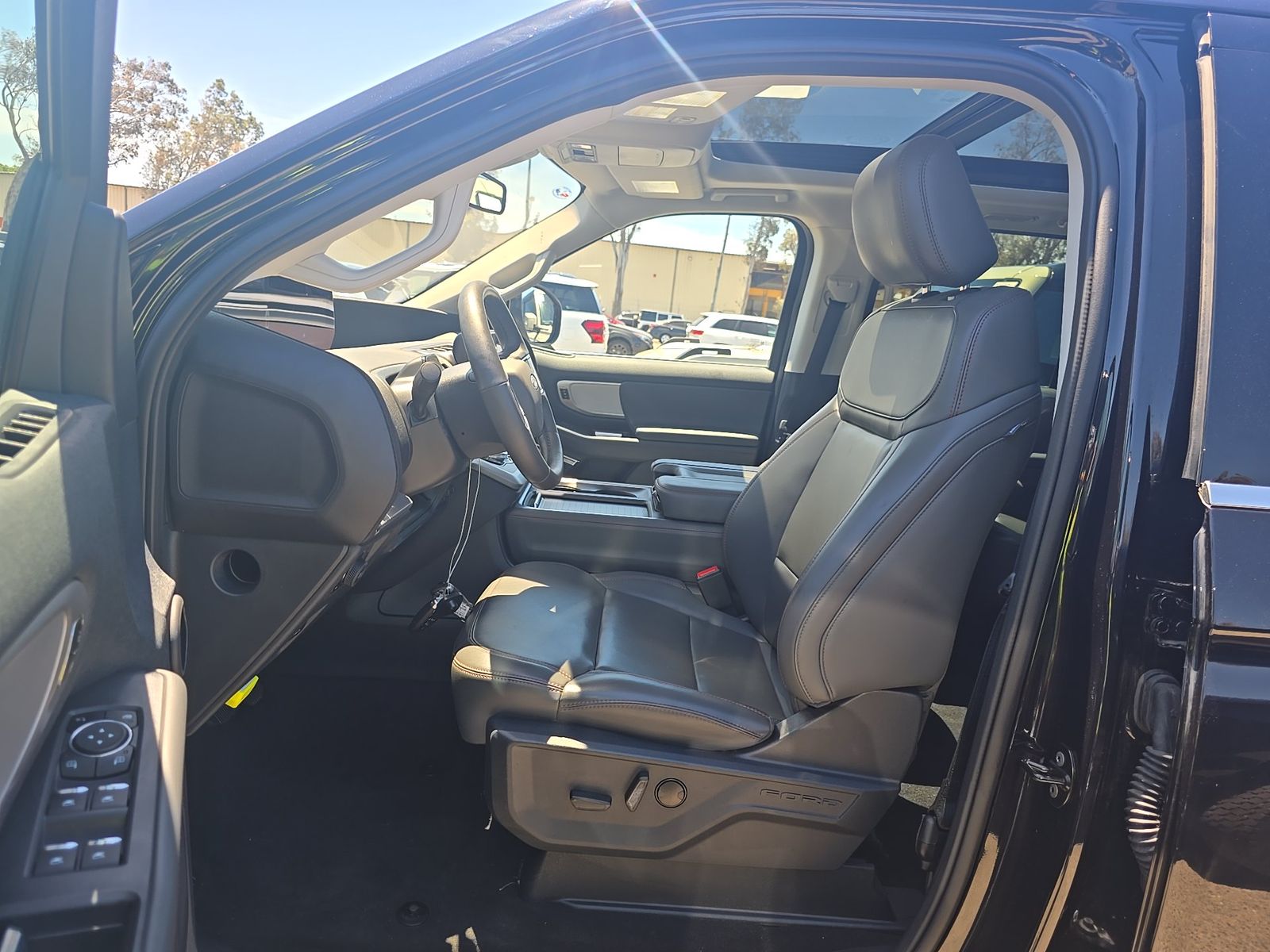 FORD EXPEDITION - 8