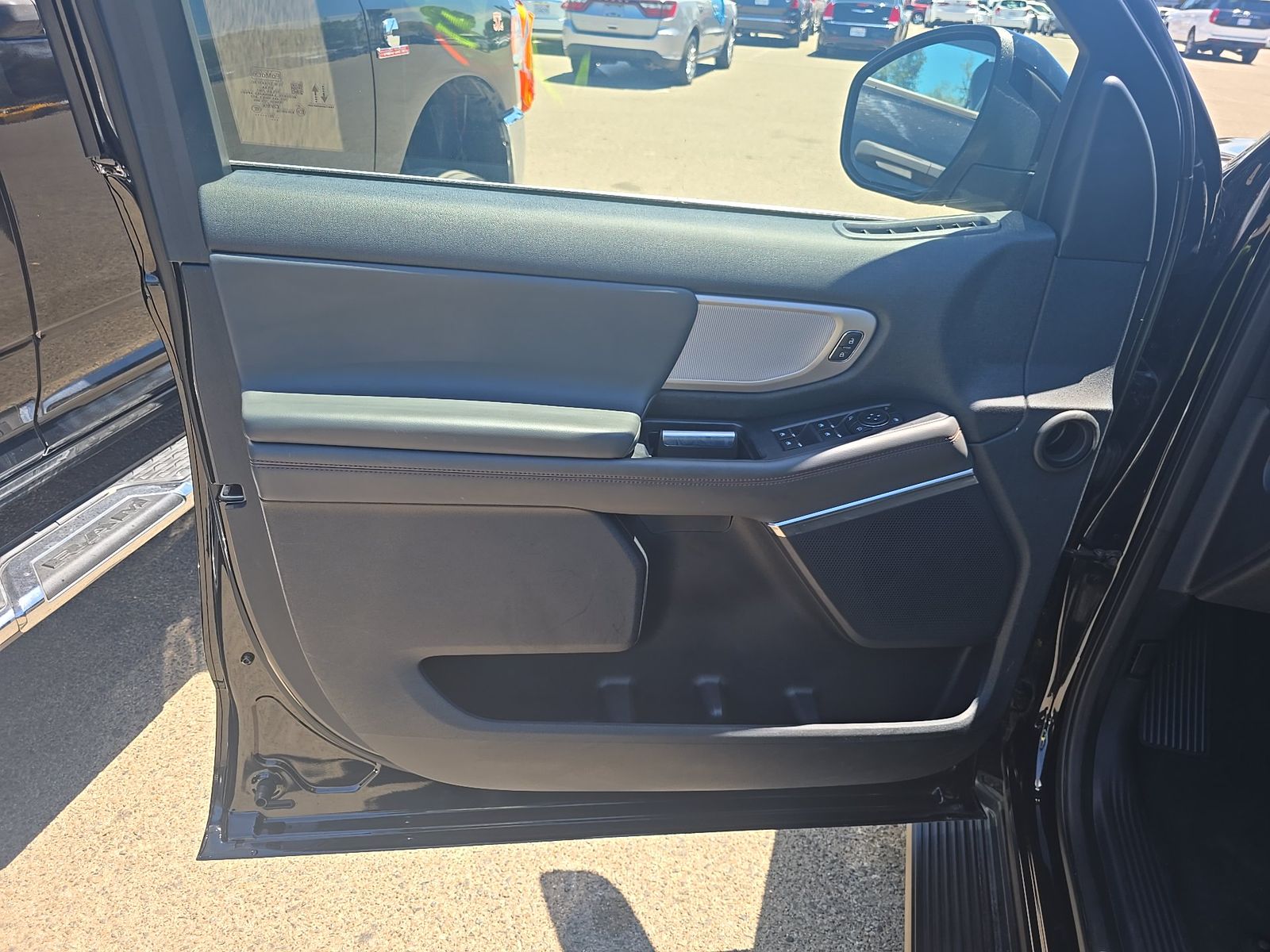 FORD EXPEDITION - 10