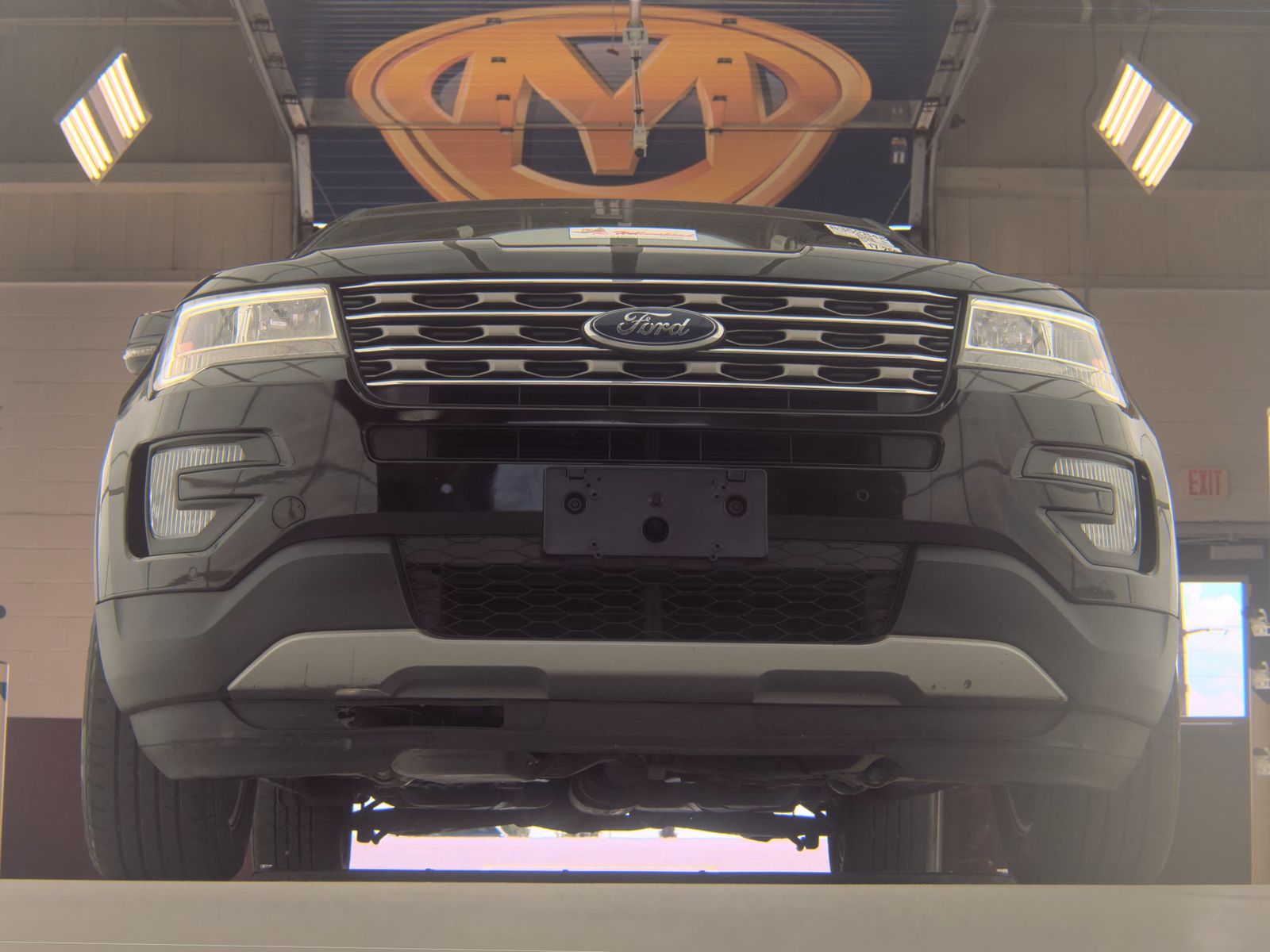 FORD EXPLORER - 4