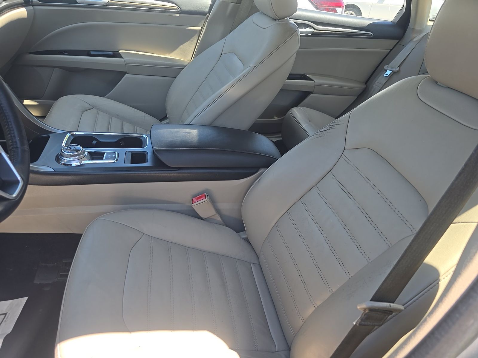 FORD FUSION - 8