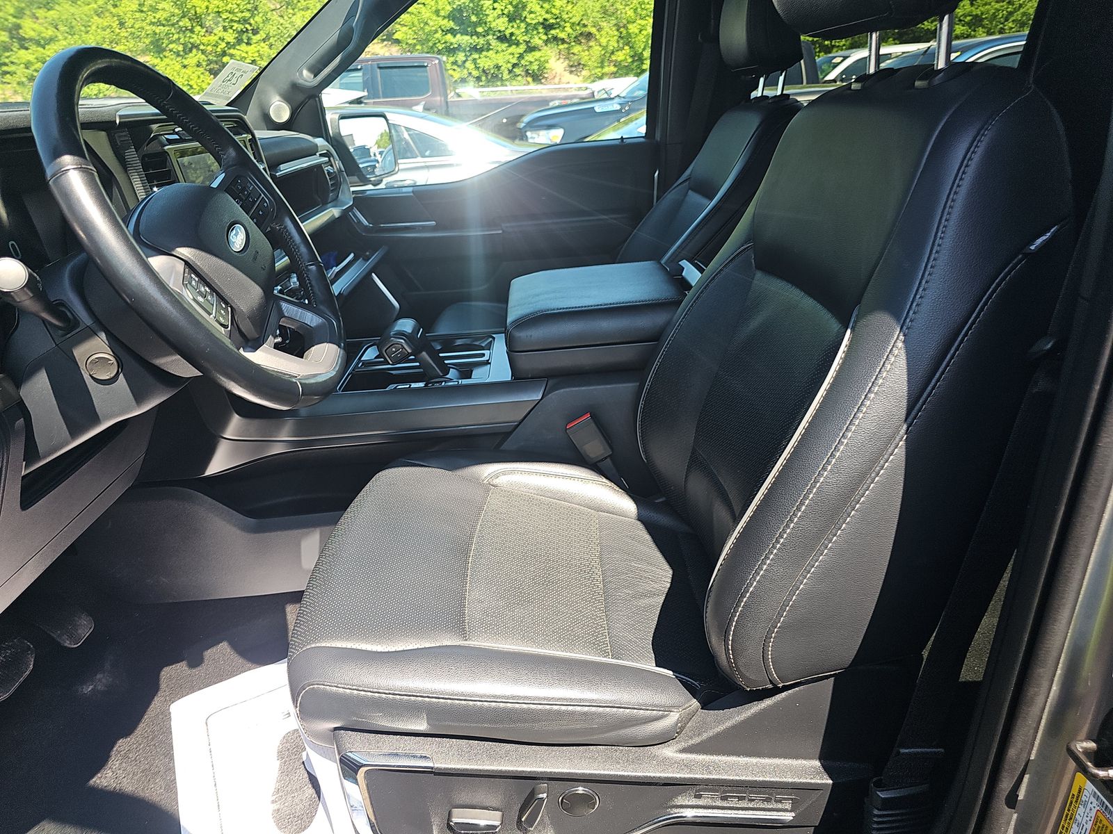 2024 Ford F-150 Lariat AWD