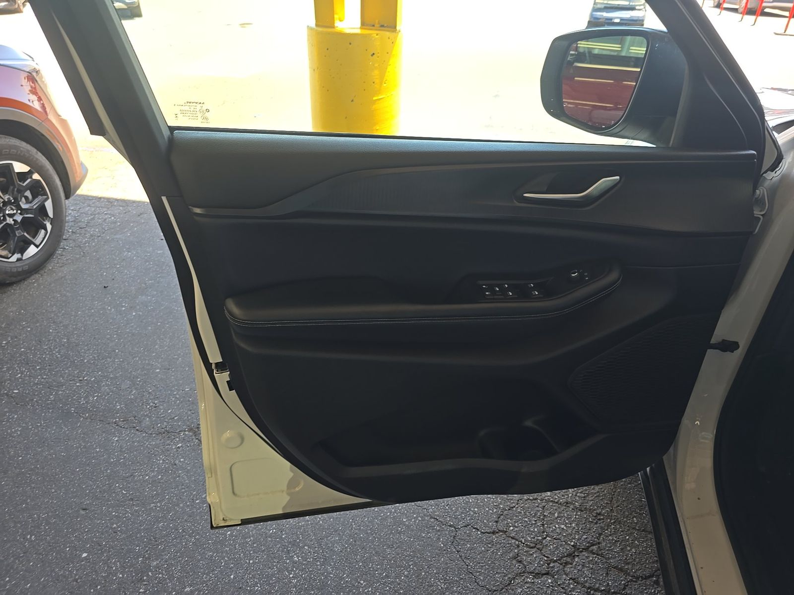 2024 Jeep Grand Cherokee Laredo AWD