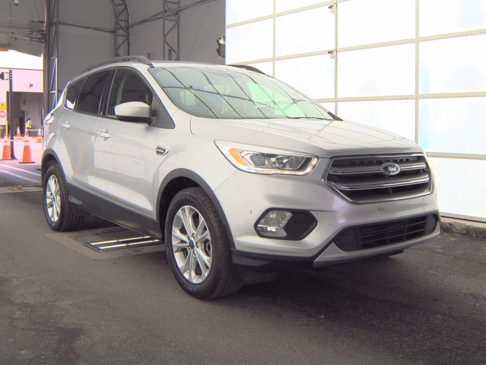 FORD ESCAPE - 5