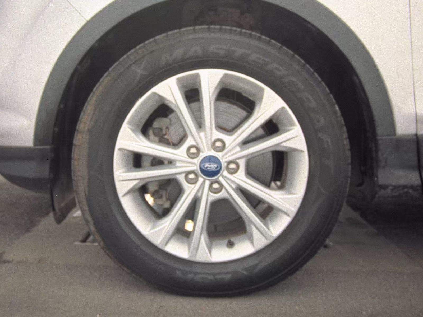 FORD ESCAPE - 10