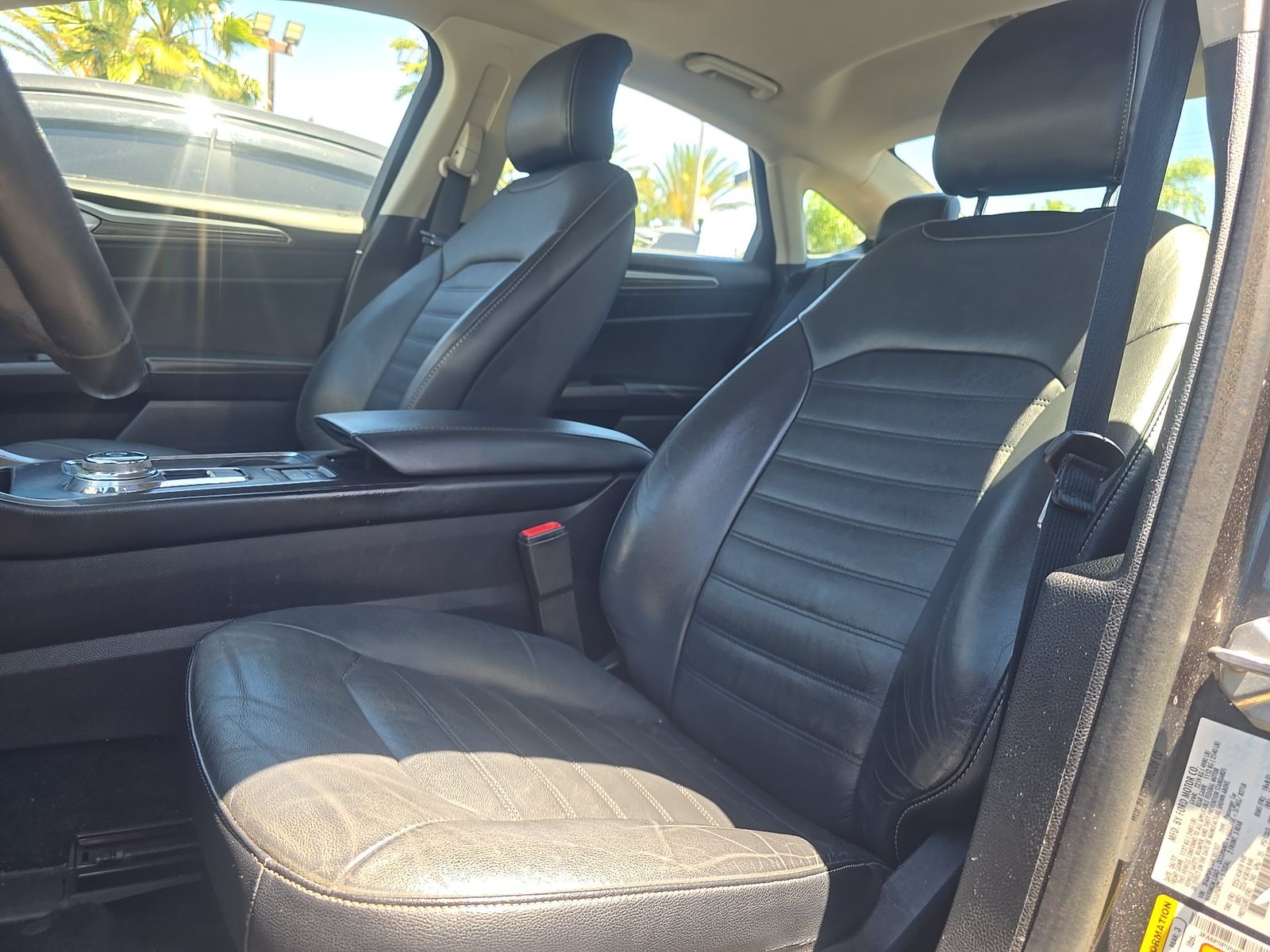 FORD FUSION - 8