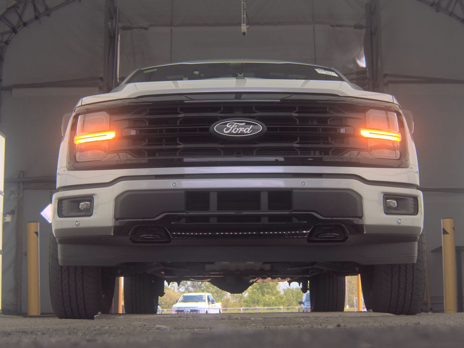 FORD F-150 - 4