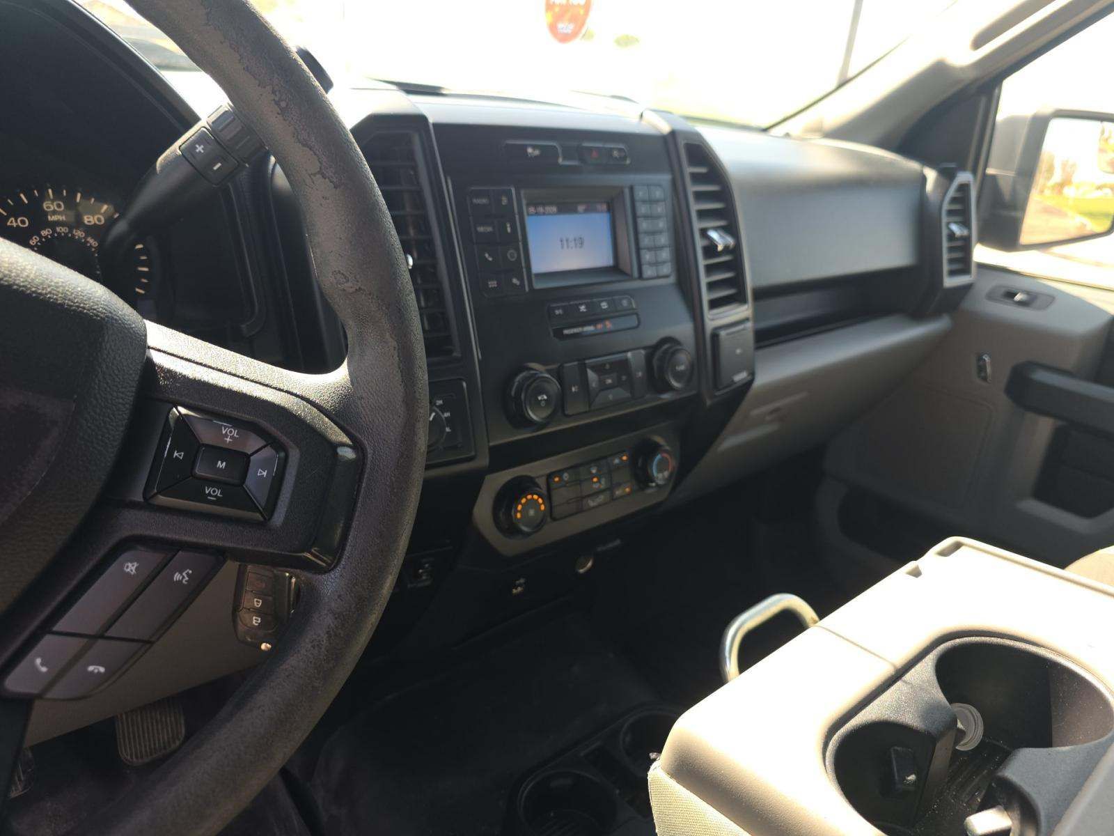FORD F-150 - 6