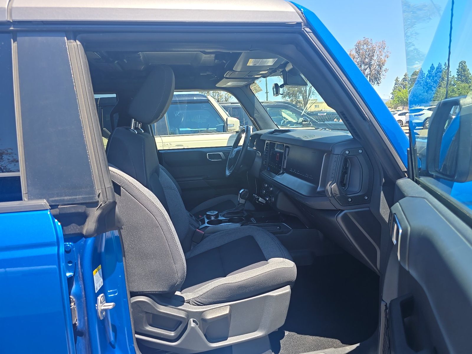 FORD BRONCO - 9