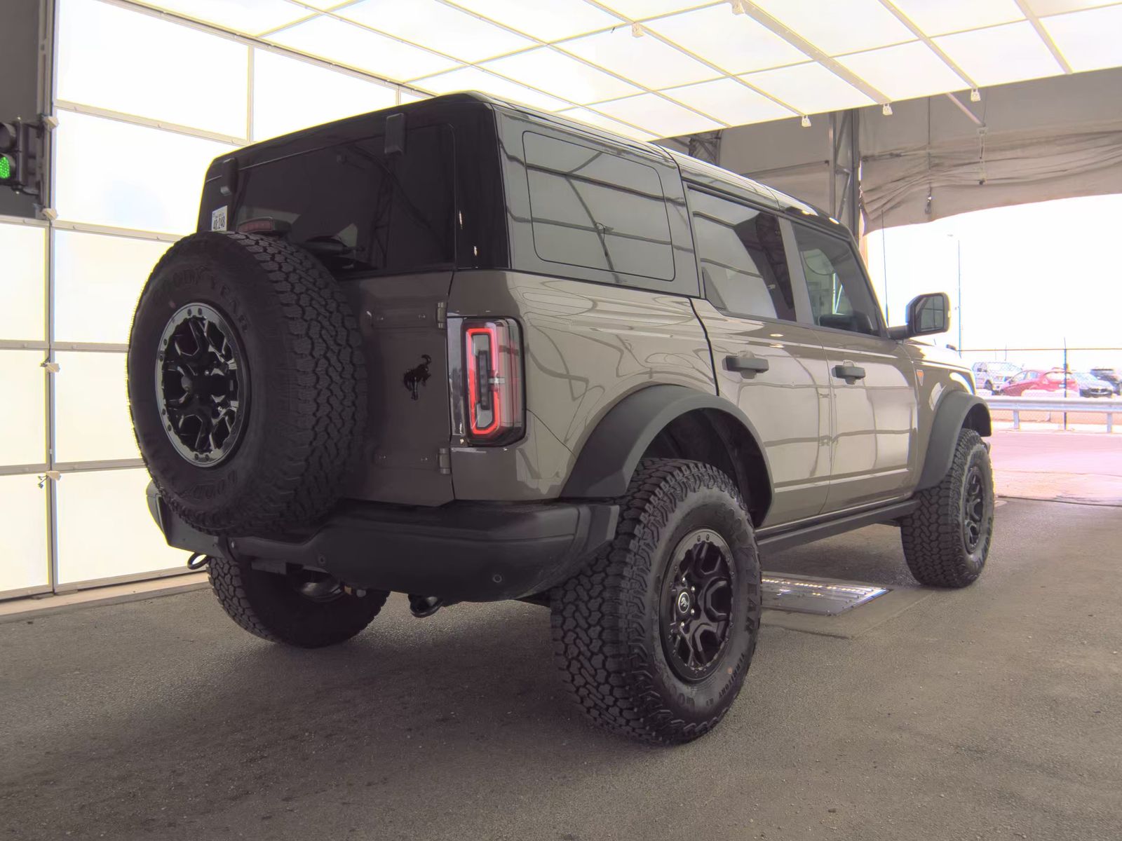FORD BRONCO - 6