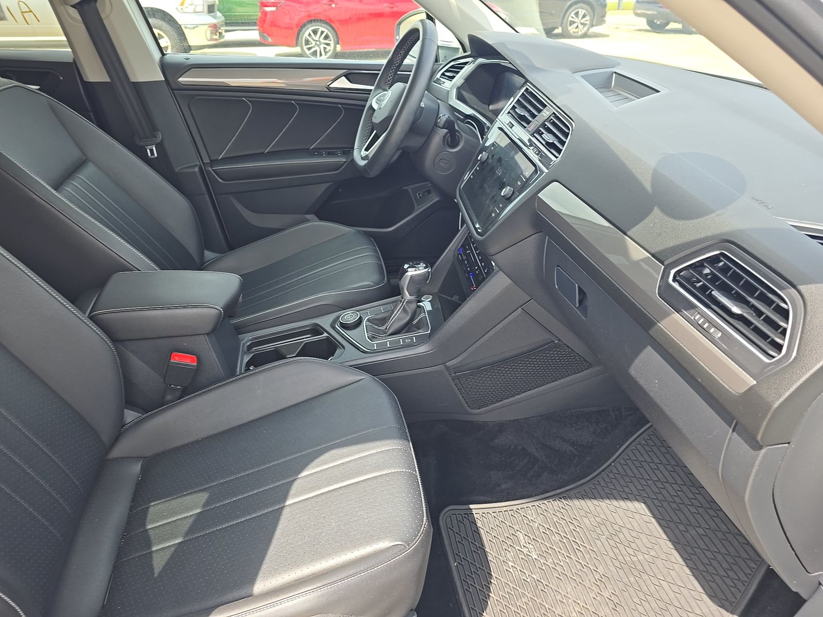 2022 Volkswagen Tiguan 2.0T SE AWD