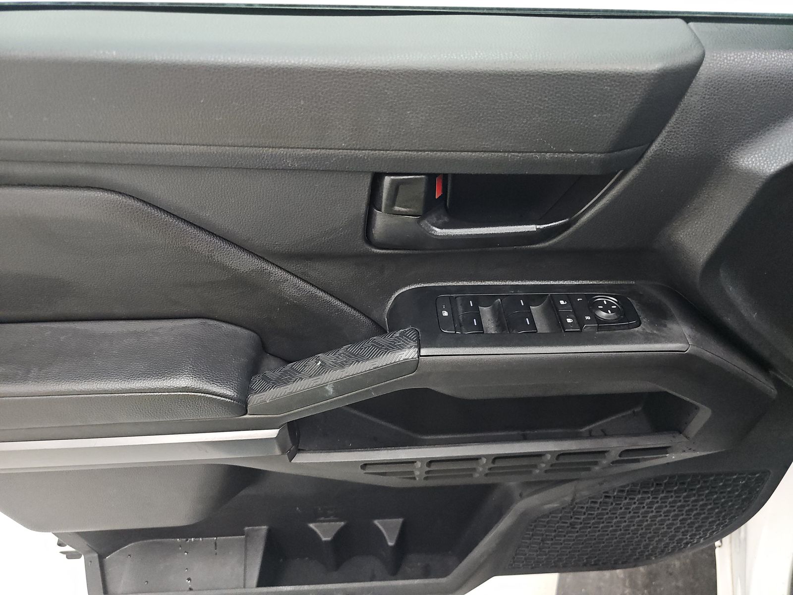 2024 Toyota Tacoma SR5 AWD