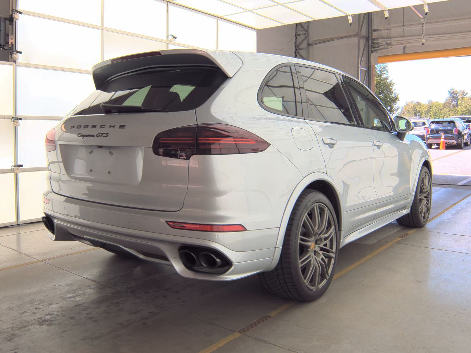 PORSCHE CAYENNE - 6