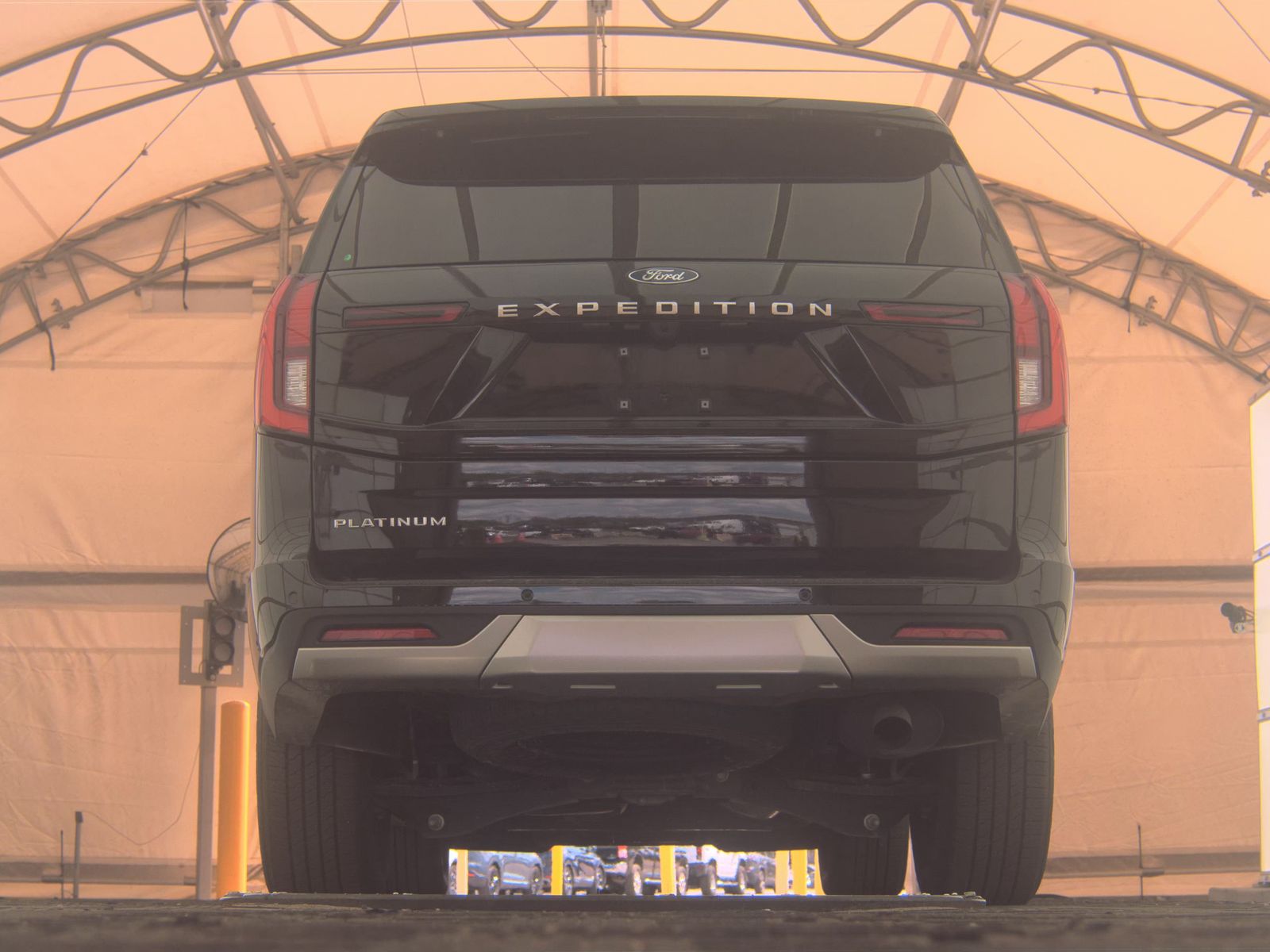 FORD EXPEDITION - 8