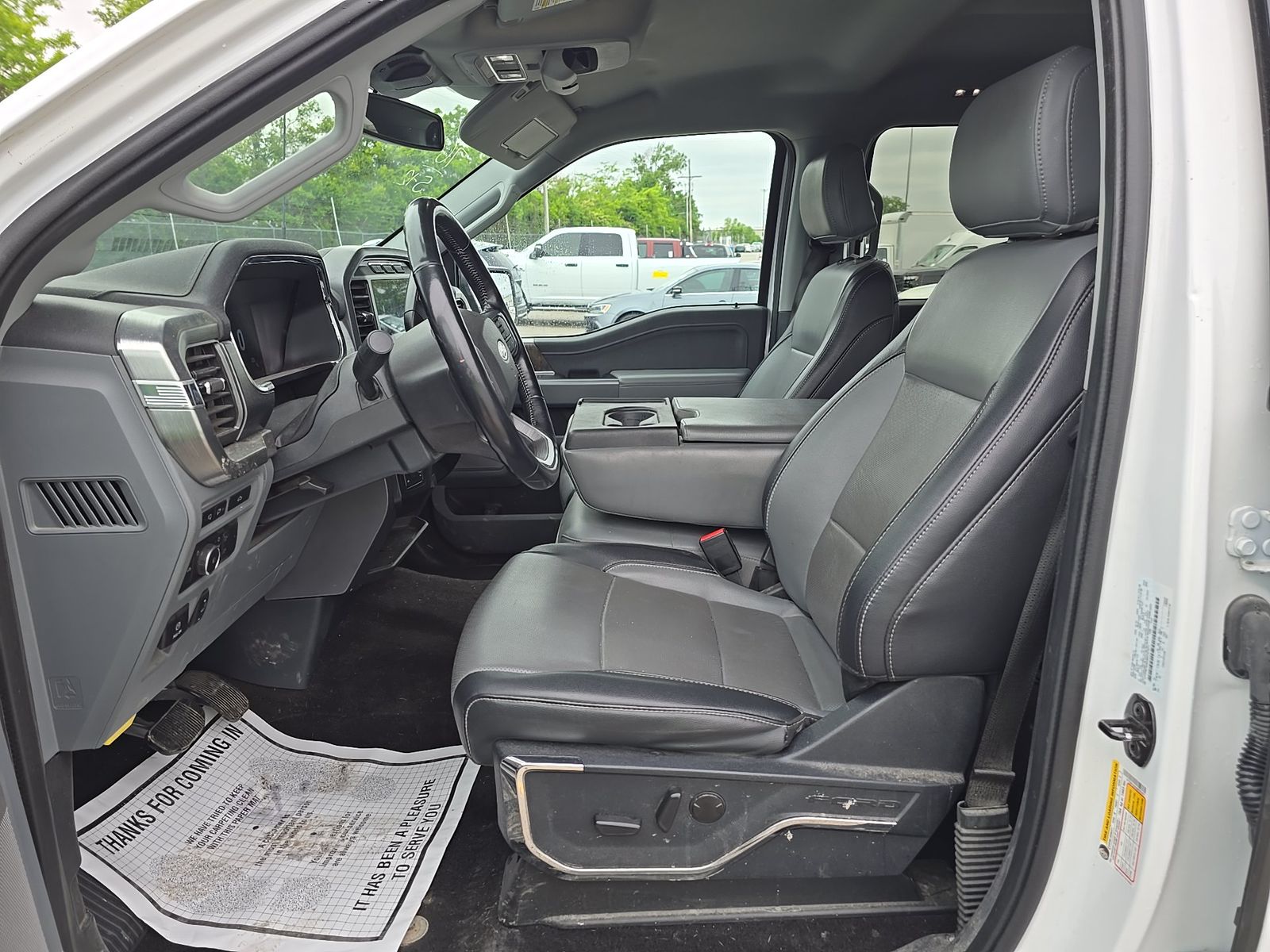 FORD F-150 - 8