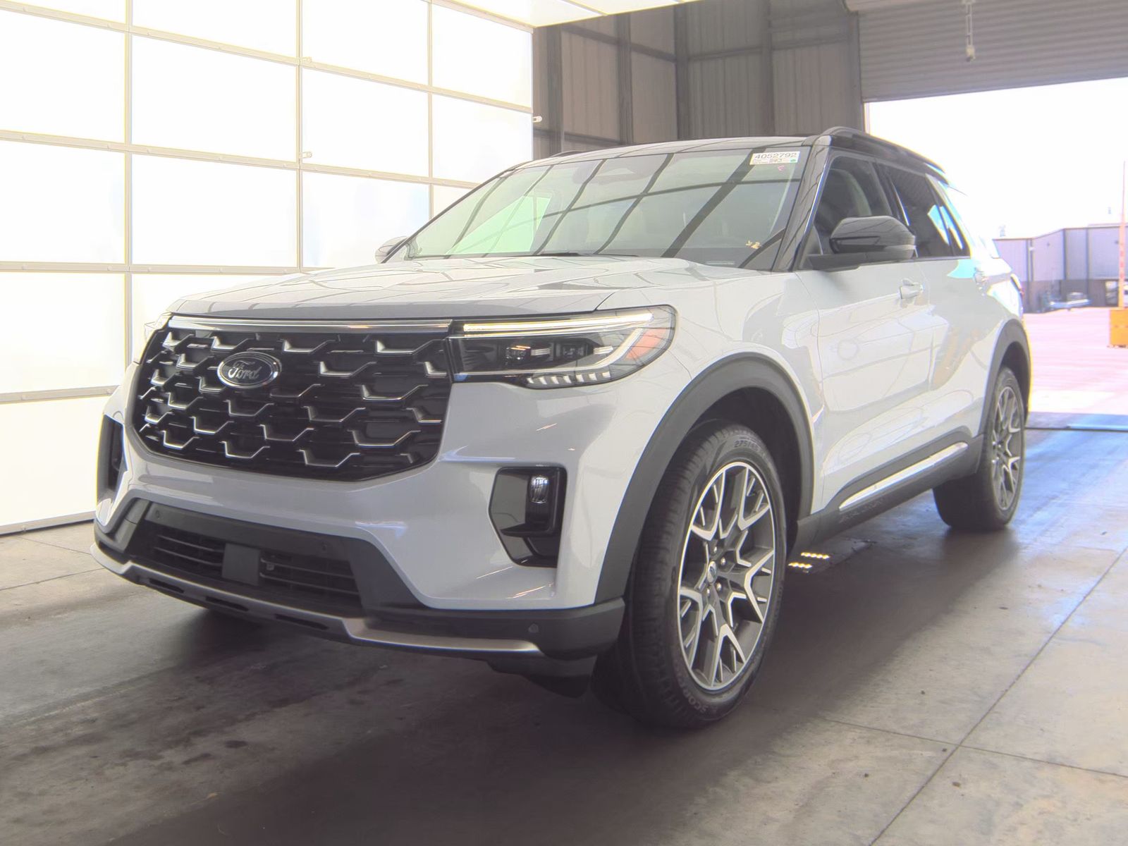 FORD EXPLORER - 1