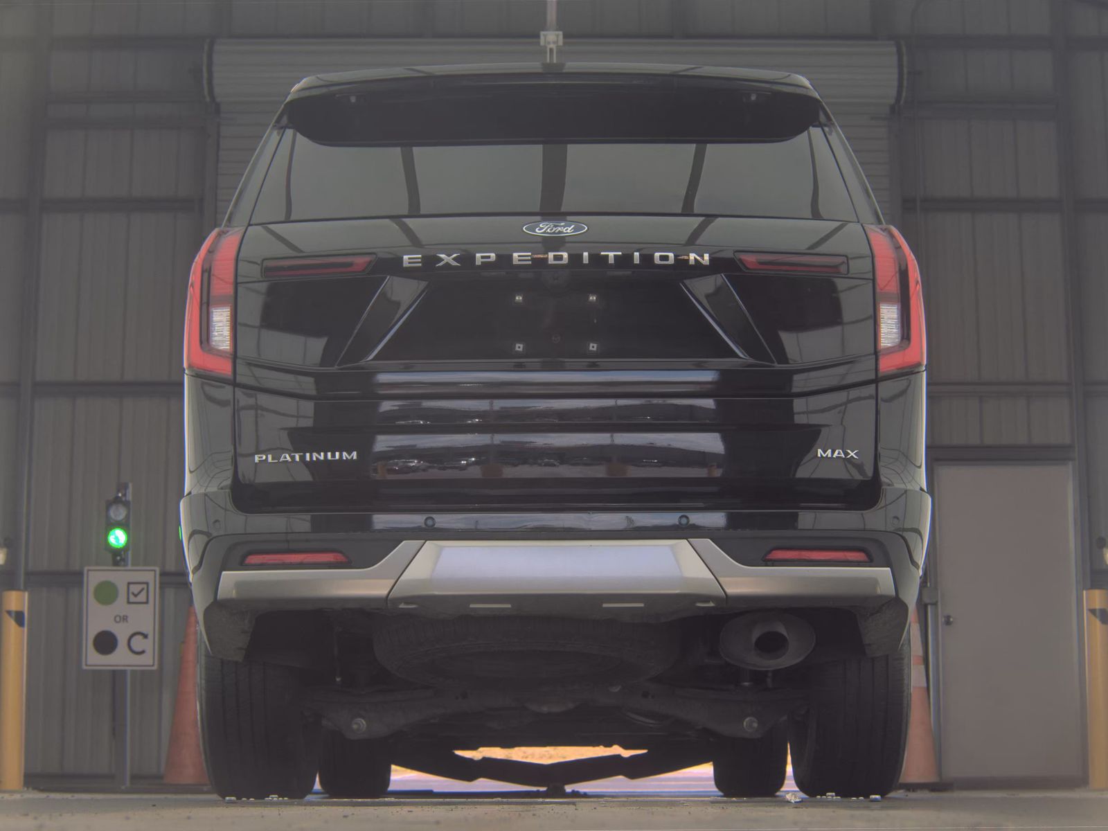 FORD EXPEDITION MAX - 8