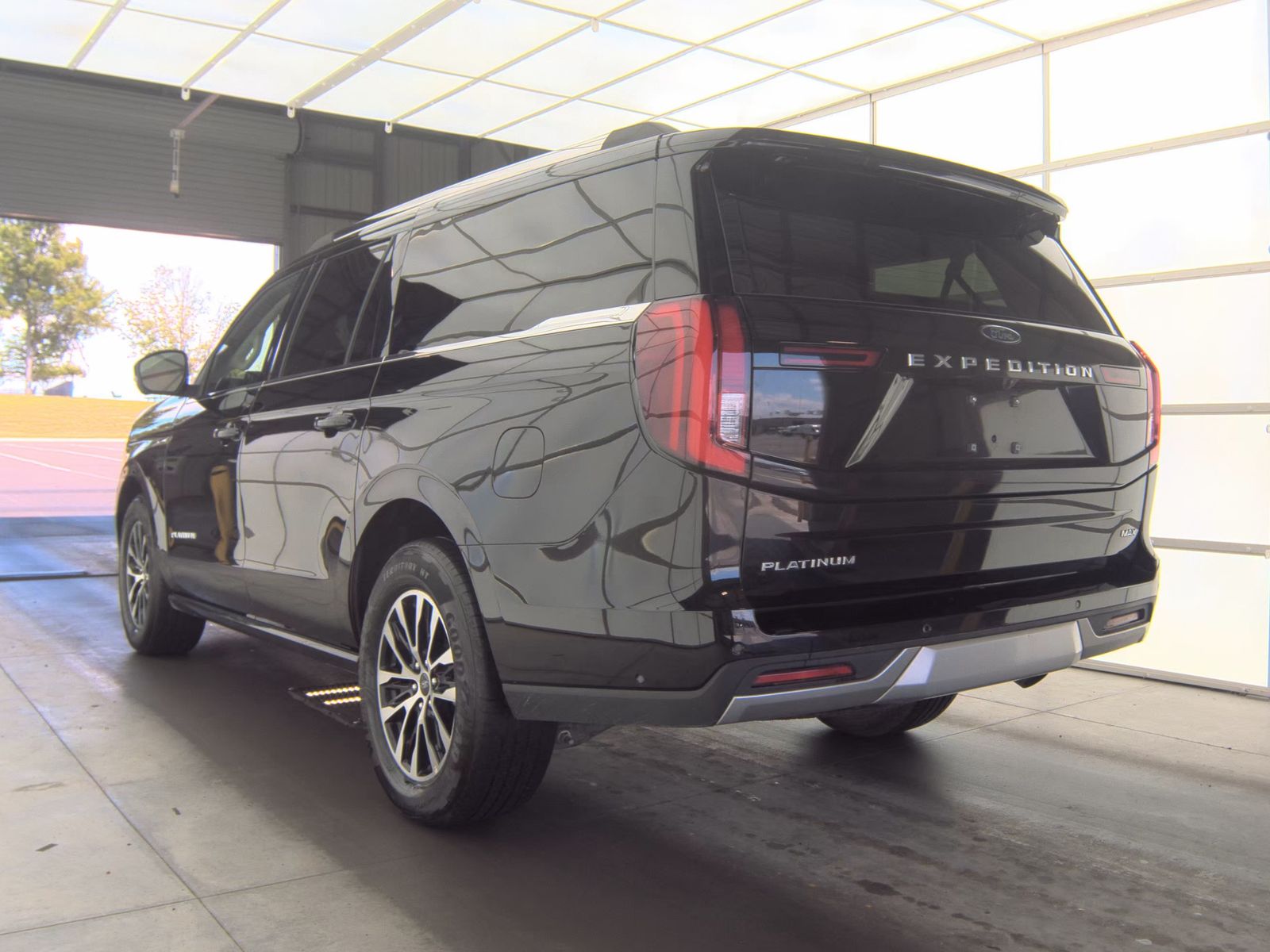FORD EXPEDITION MAX - 9