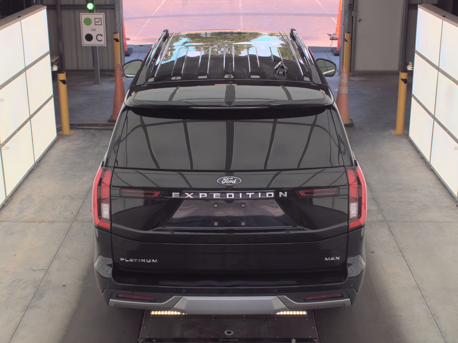 FORD EXPEDITION MAX - 7