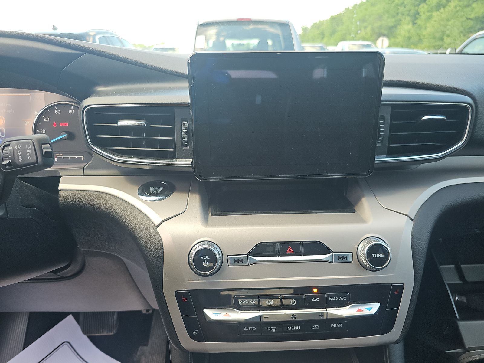 2023 Ford Explorer XLT AWD