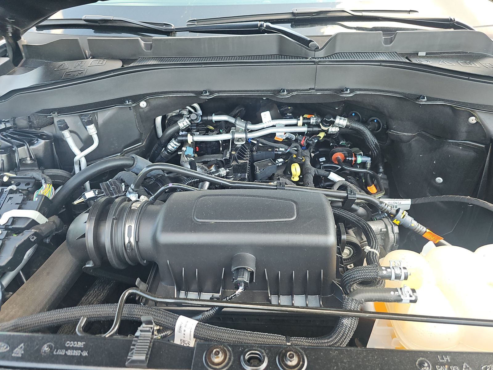 2023 Ford Explorer XLT AWD