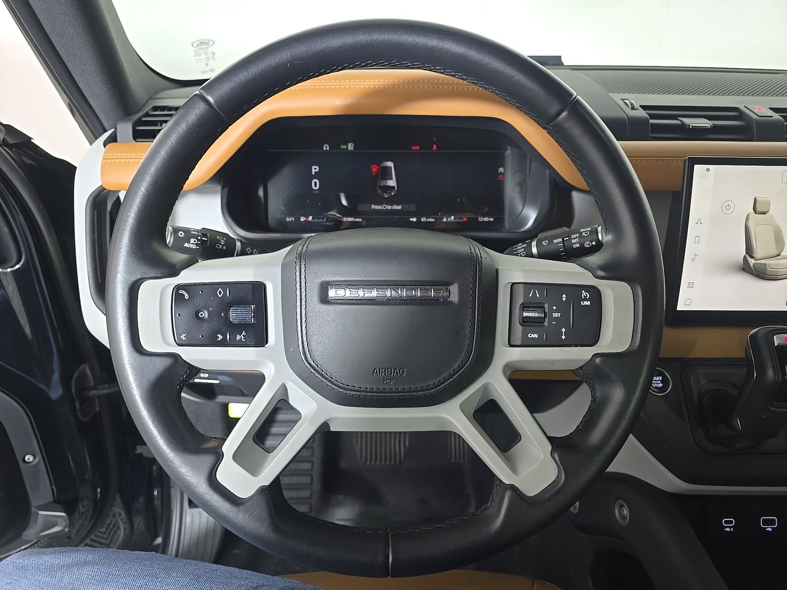 2023 Land Rover Defender 130 SE AWD
