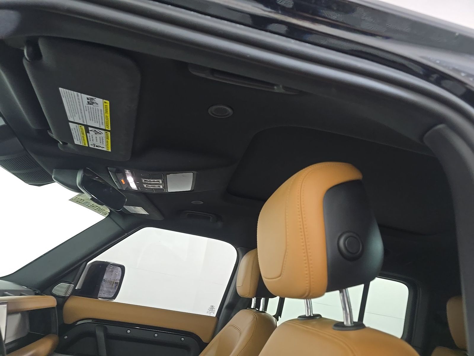 2023 Land Rover Defender 130 SE AWD