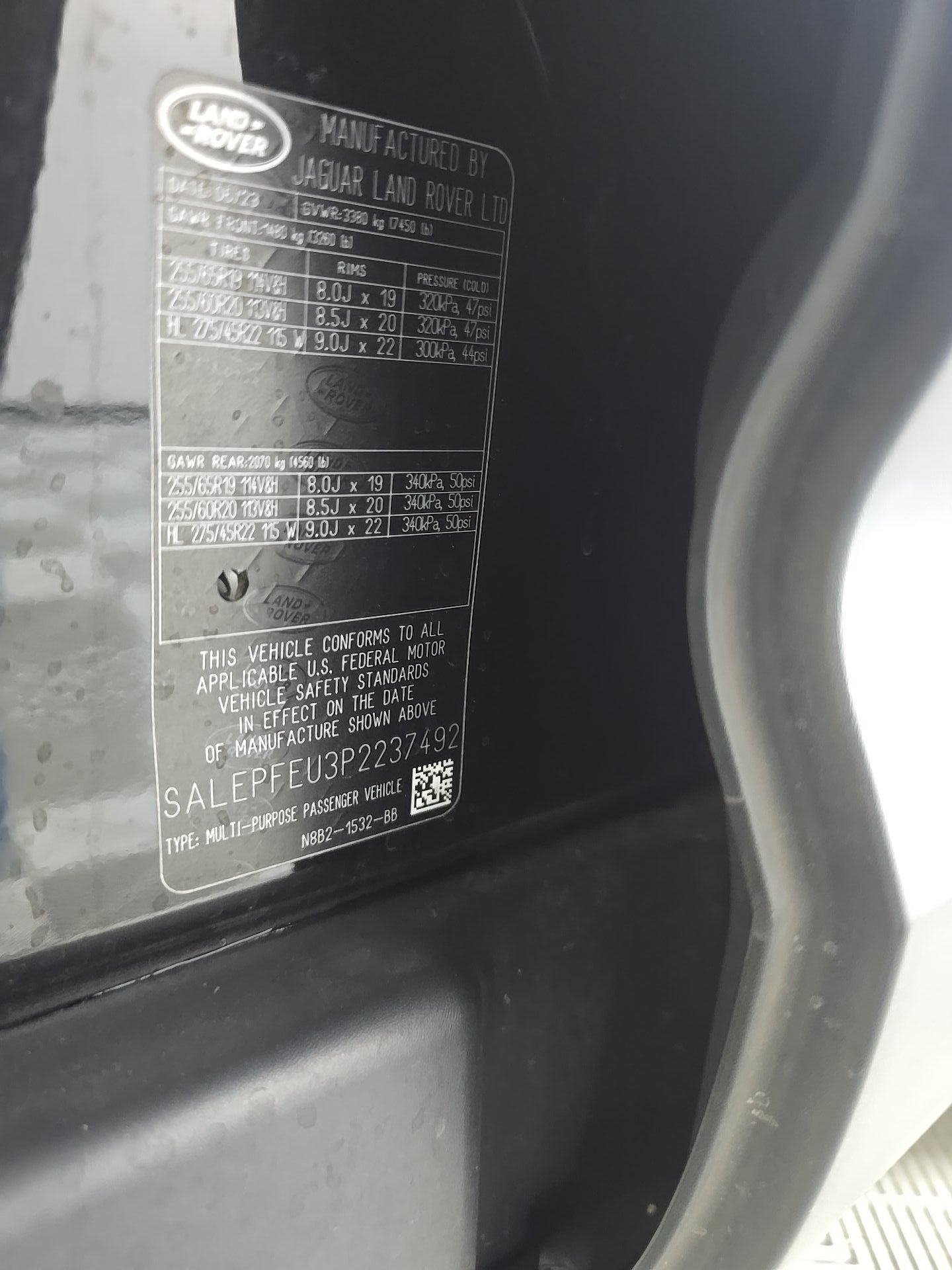 2023 Land Rover Defender 130 SE AWD