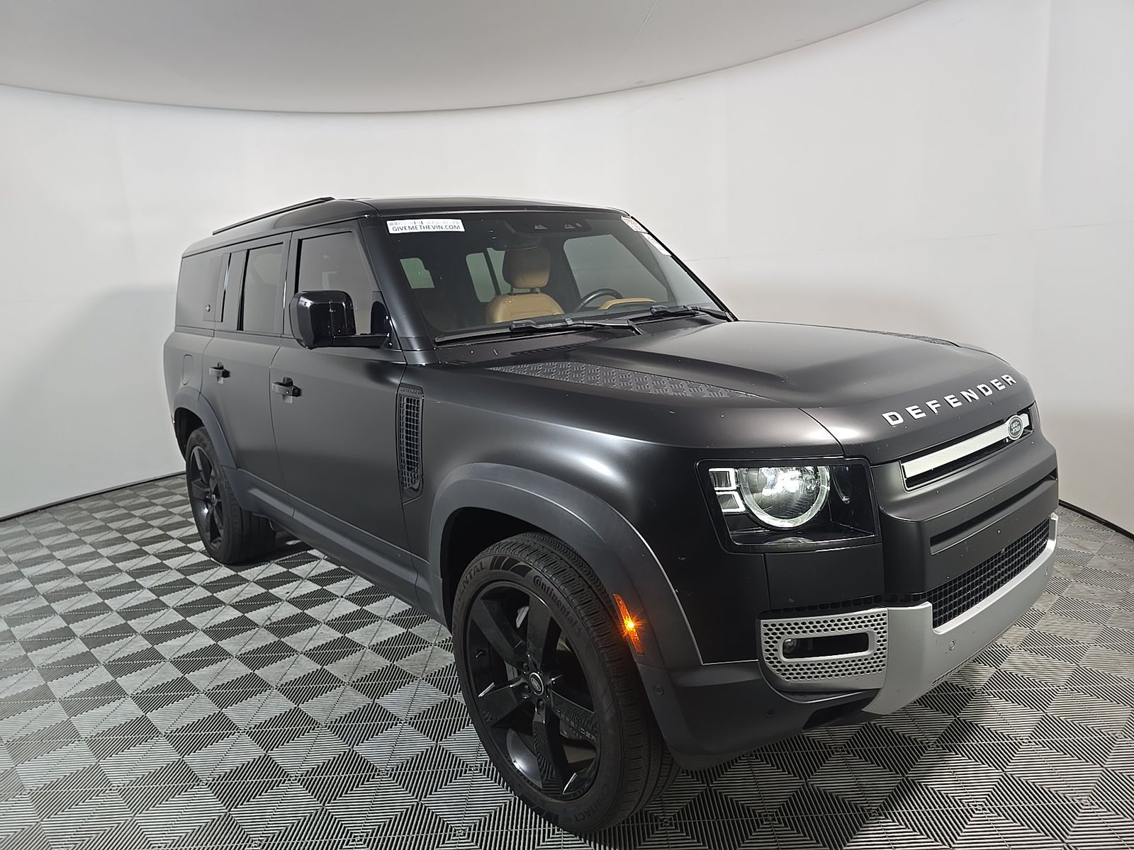 2023 Land Rover Defender 130 SE AWD