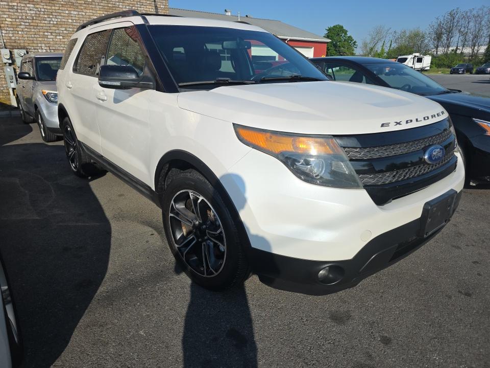 FORD EXPLORER - 4