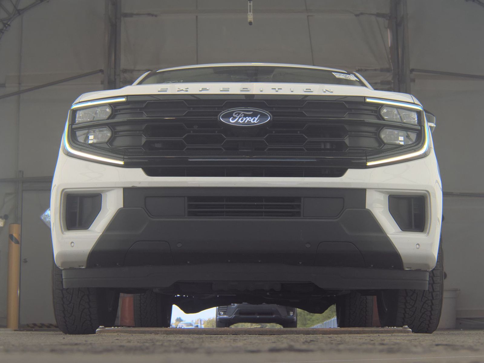 FORD EXPEDITION MAX - 4