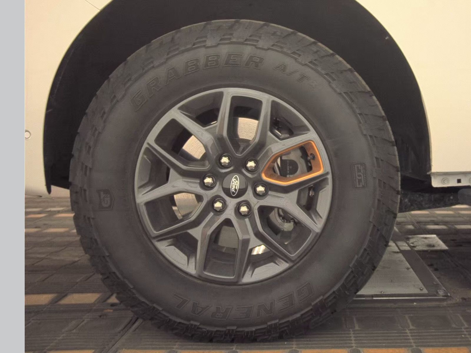 FORD EXPEDITION - 10