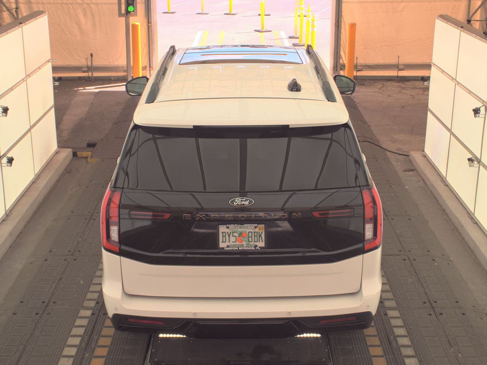 FORD EXPEDITION - 7