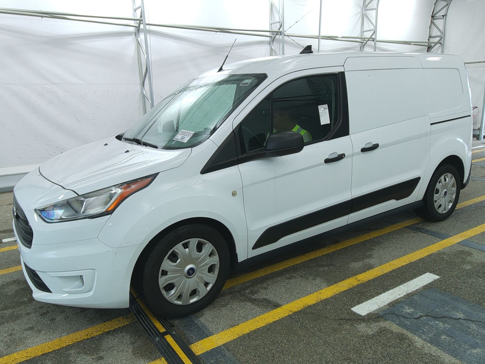FORD TRANSIT CONNECT - 1