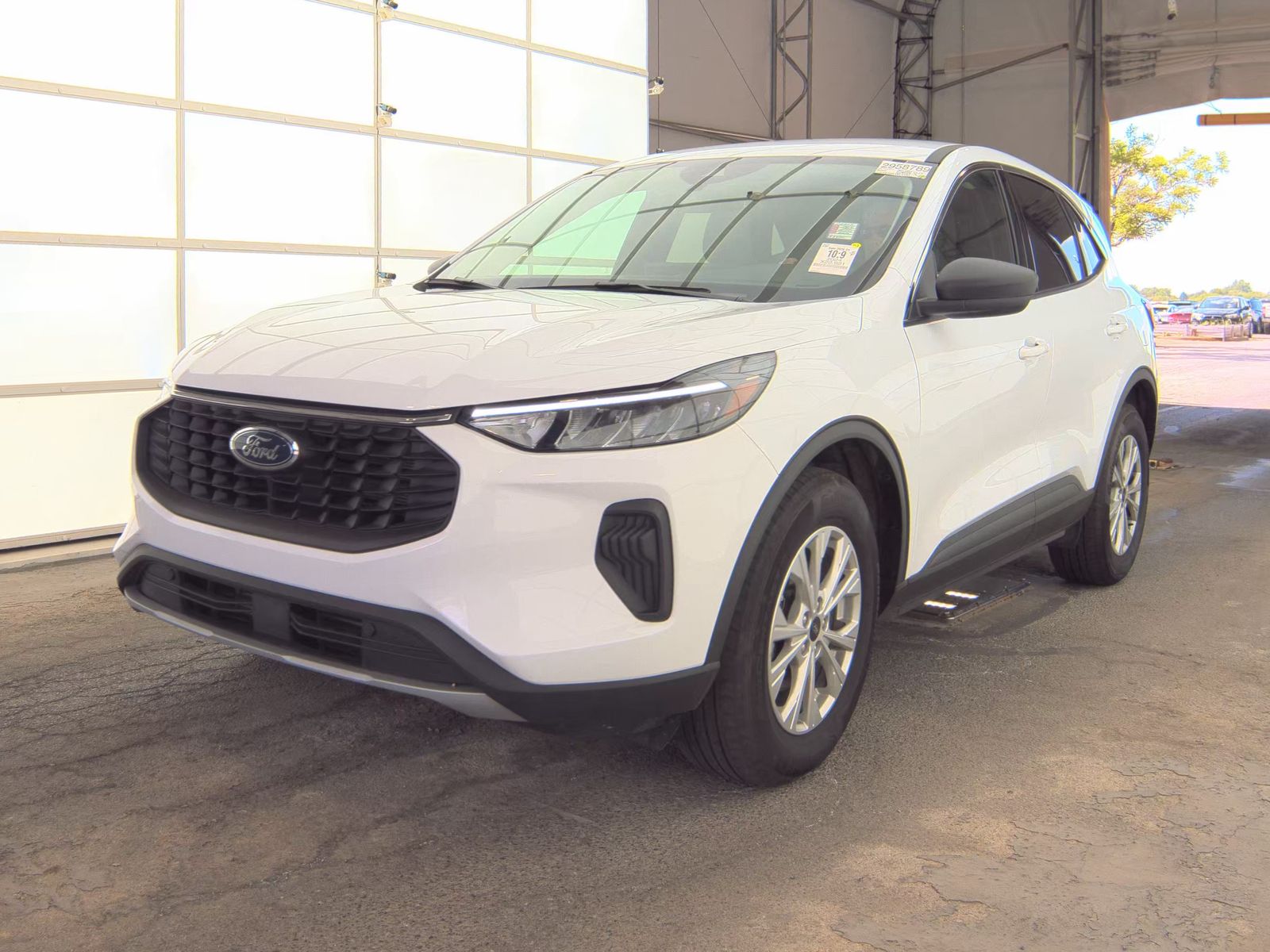 FORD ESCAPE - 1