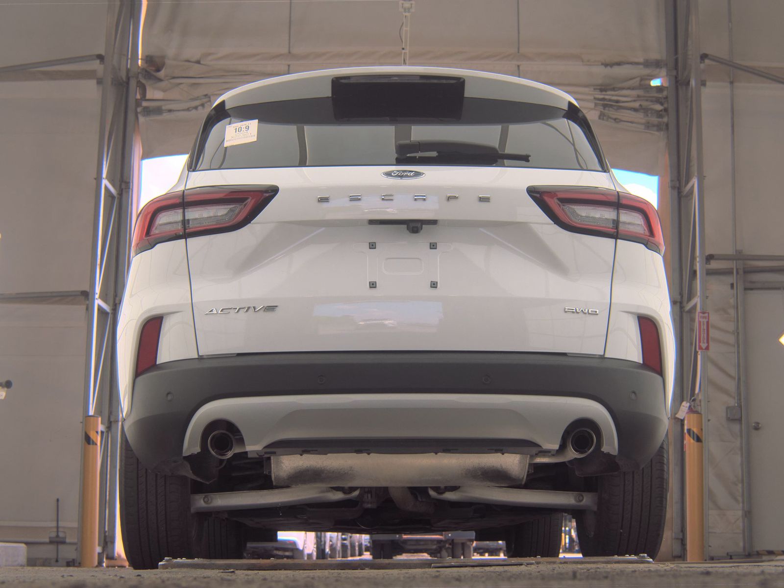 FORD ESCAPE - 8