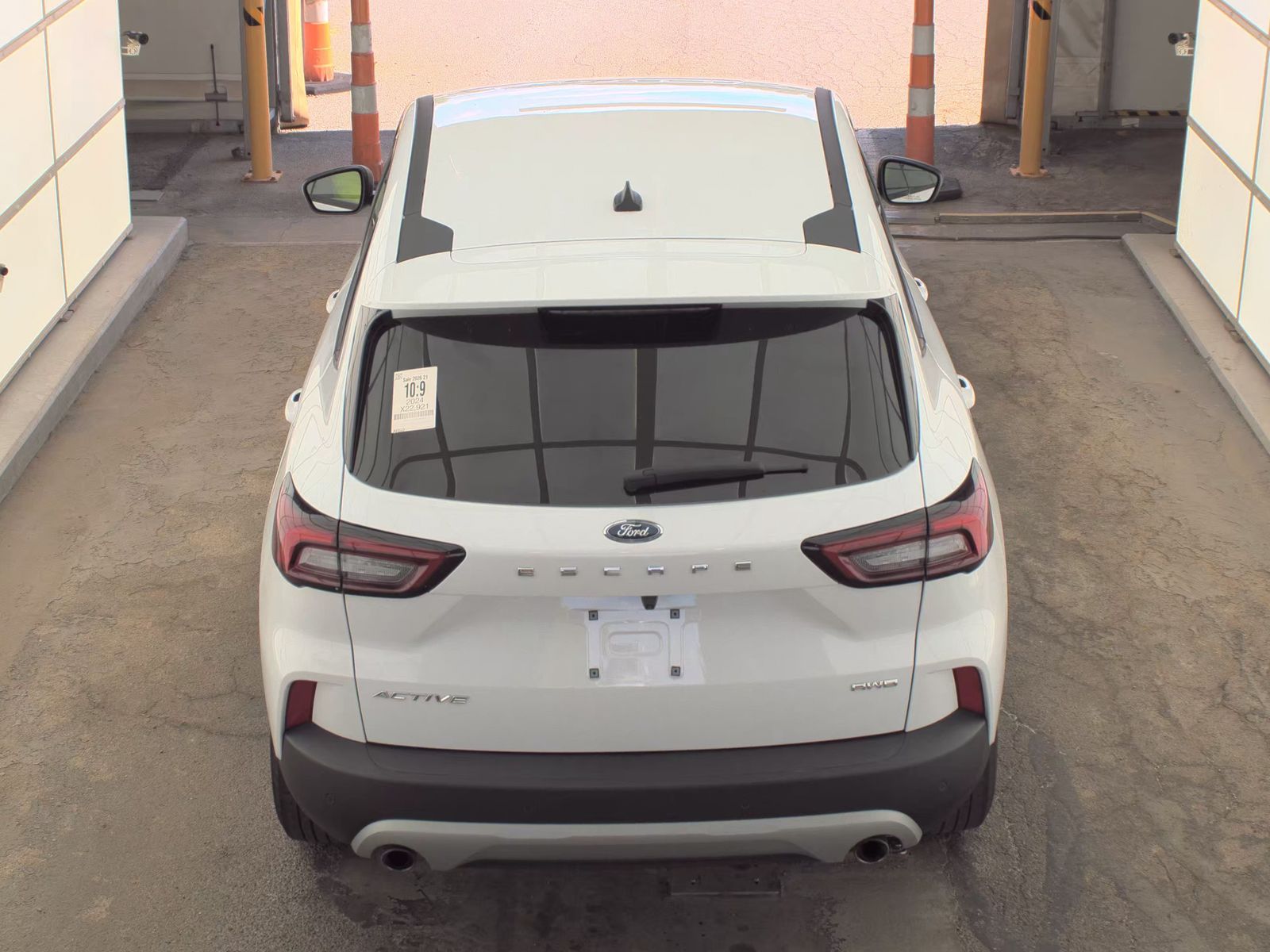 FORD ESCAPE - 7