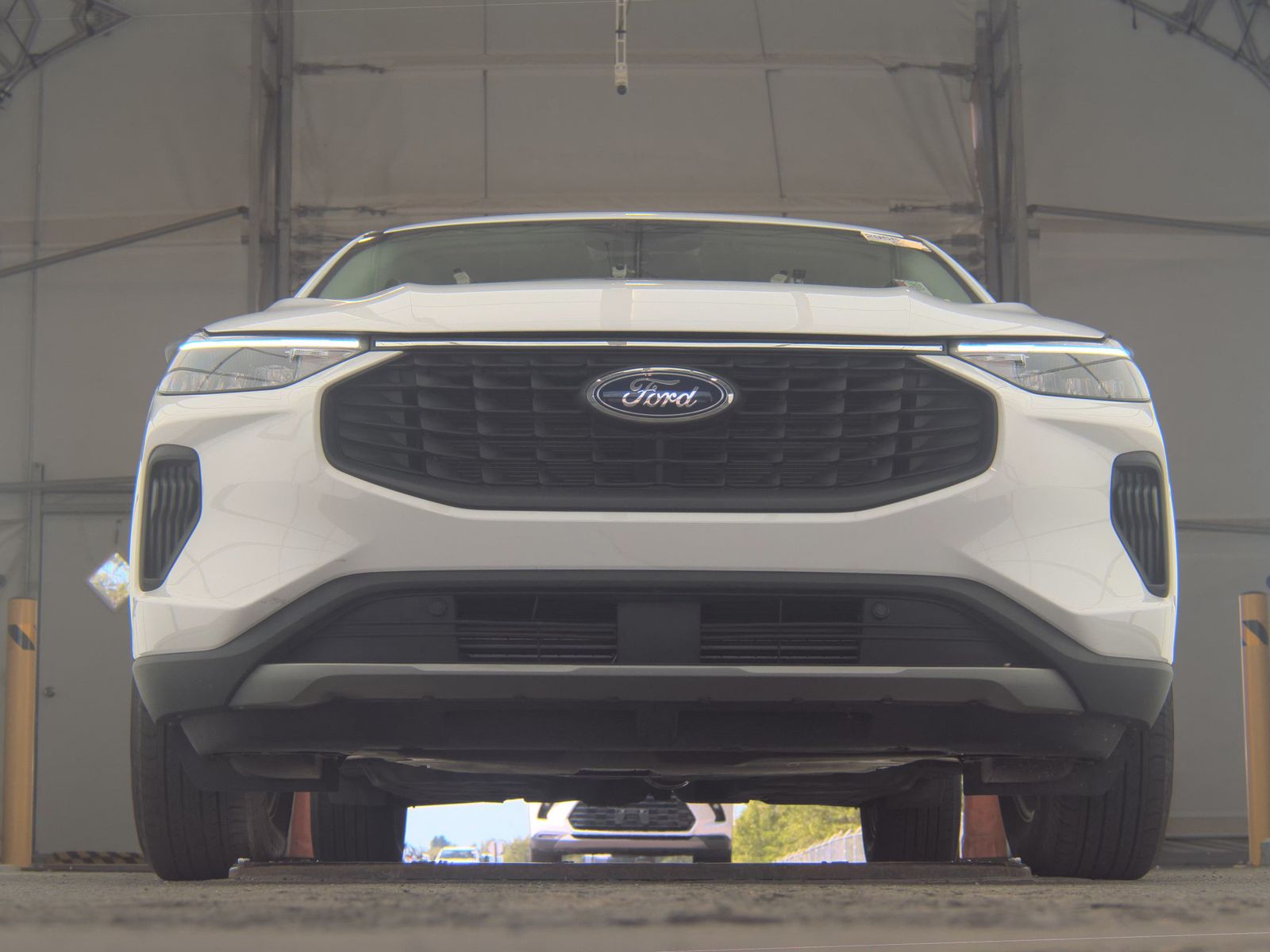 FORD ESCAPE - 4
