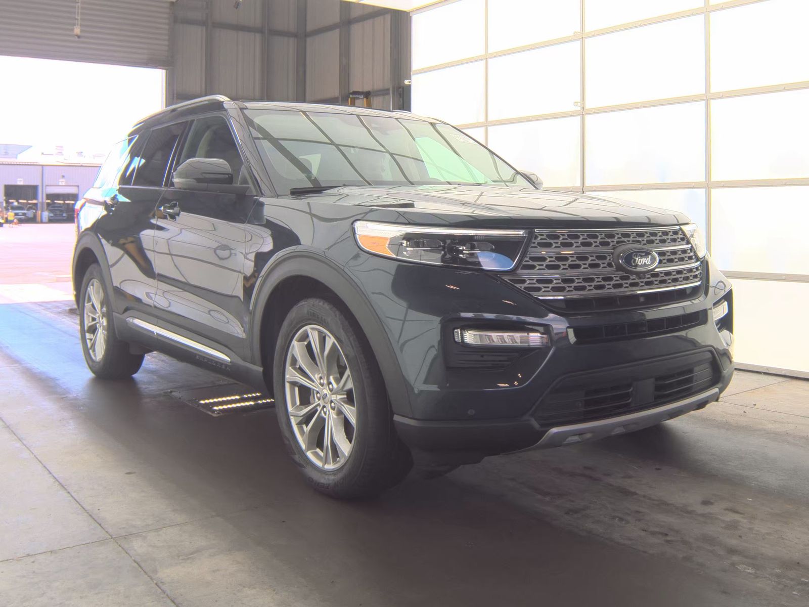 FORD EXPLORER - 5