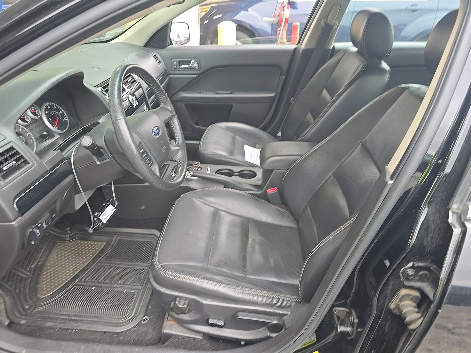 FORD FUSION - 8