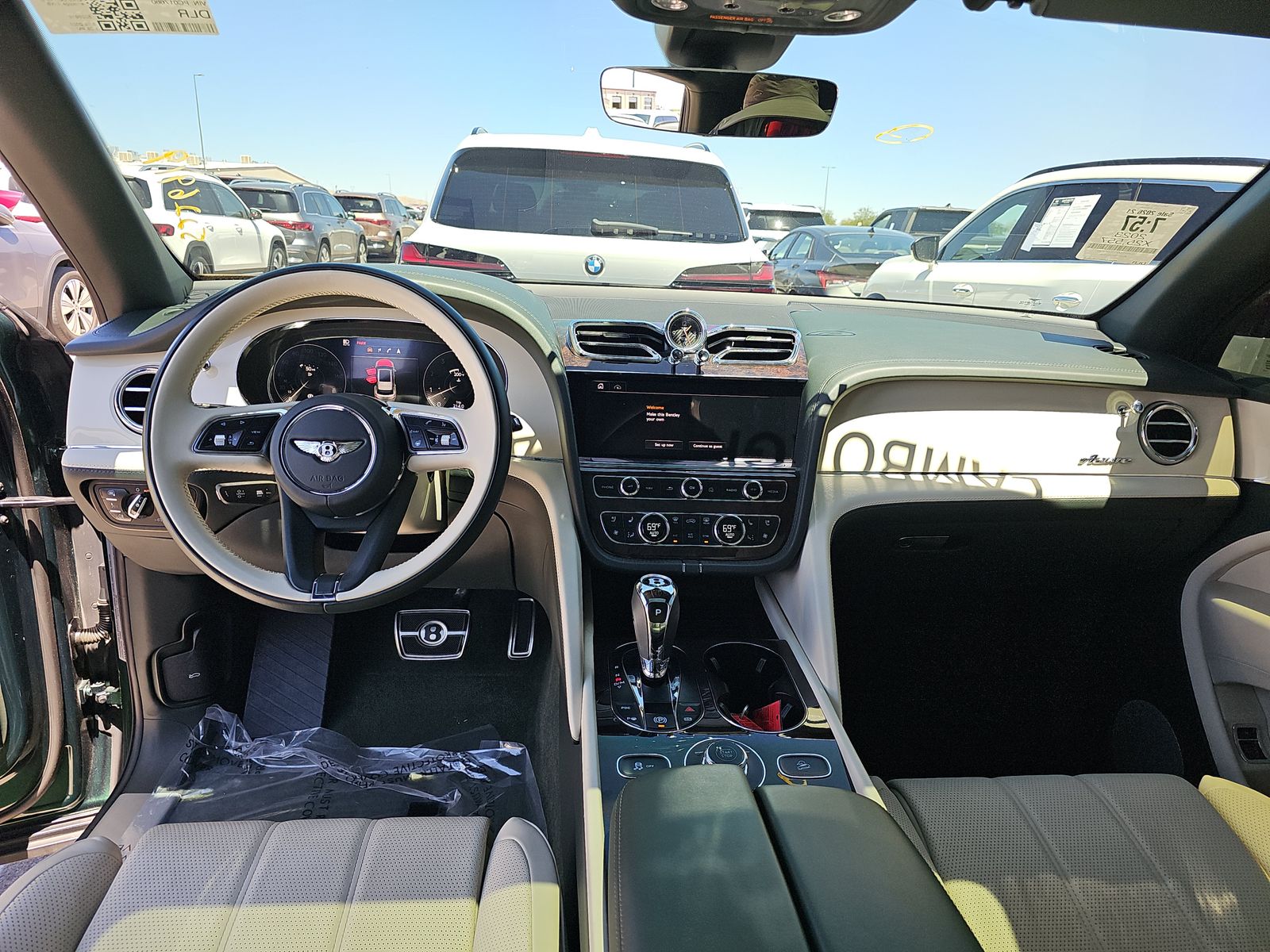 2023 Bentley Bentayga EWB Azure AWD