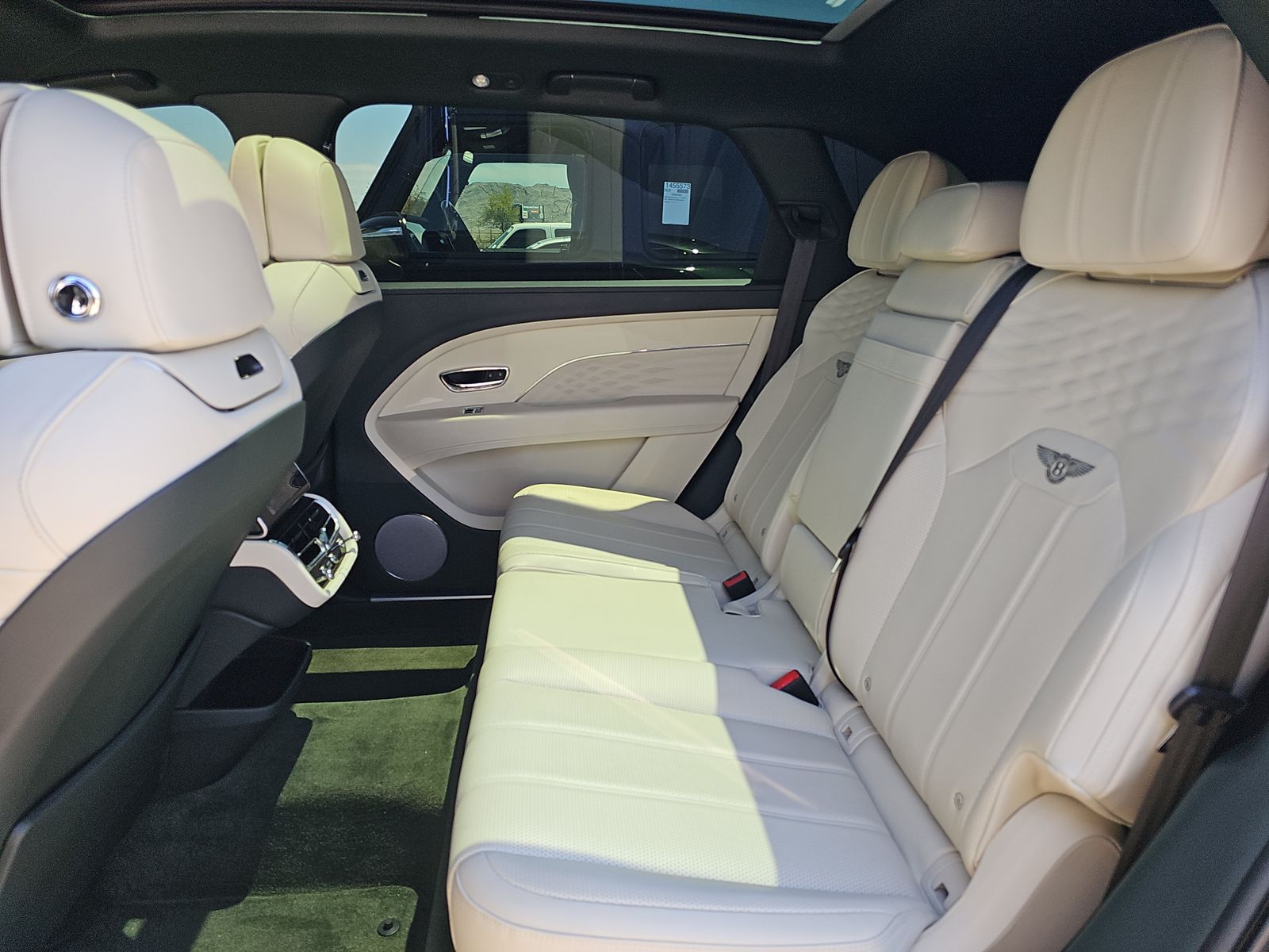 2023 Bentley Bentayga EWB Azure AWD