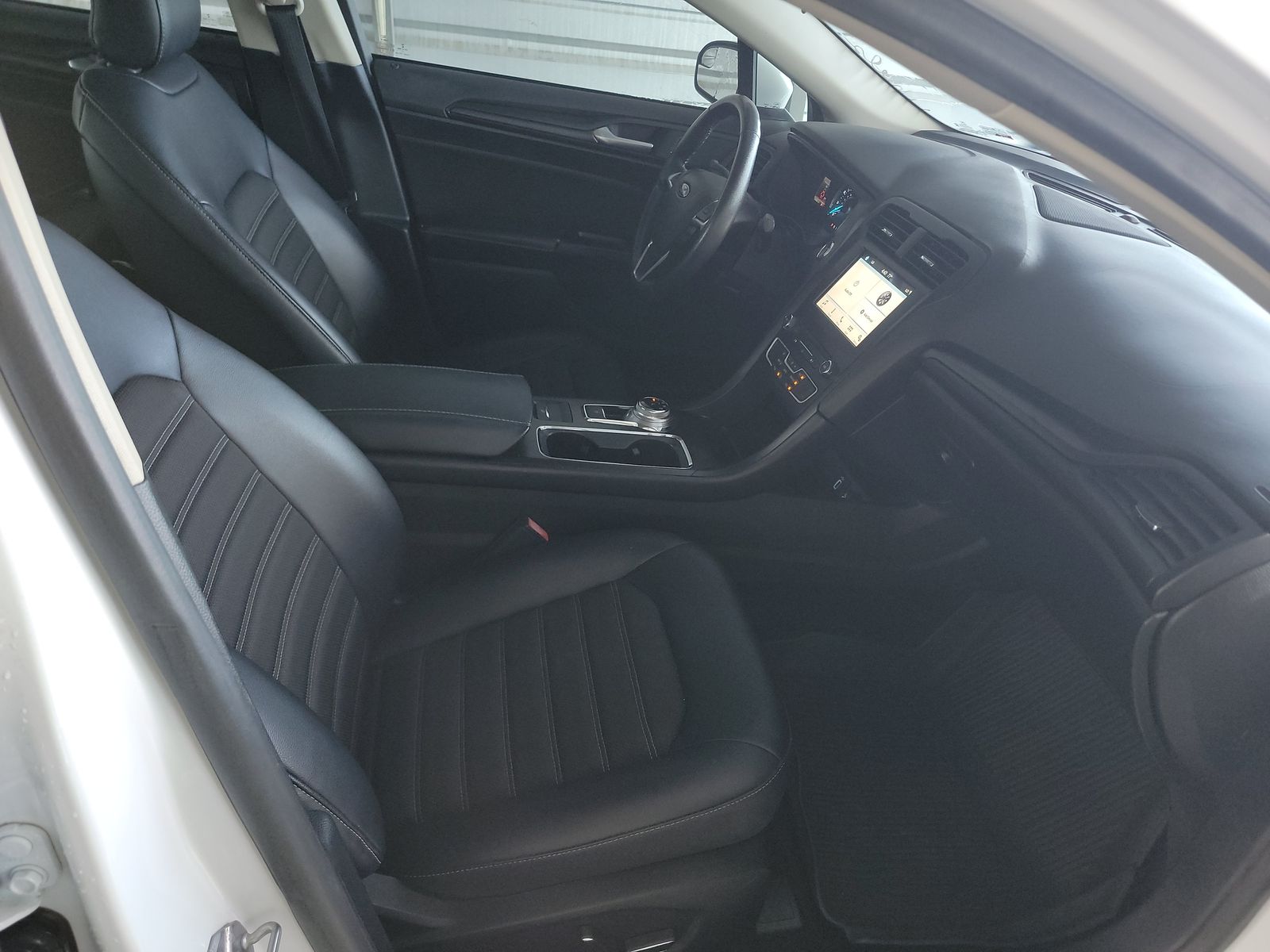FORD FUSION - 9