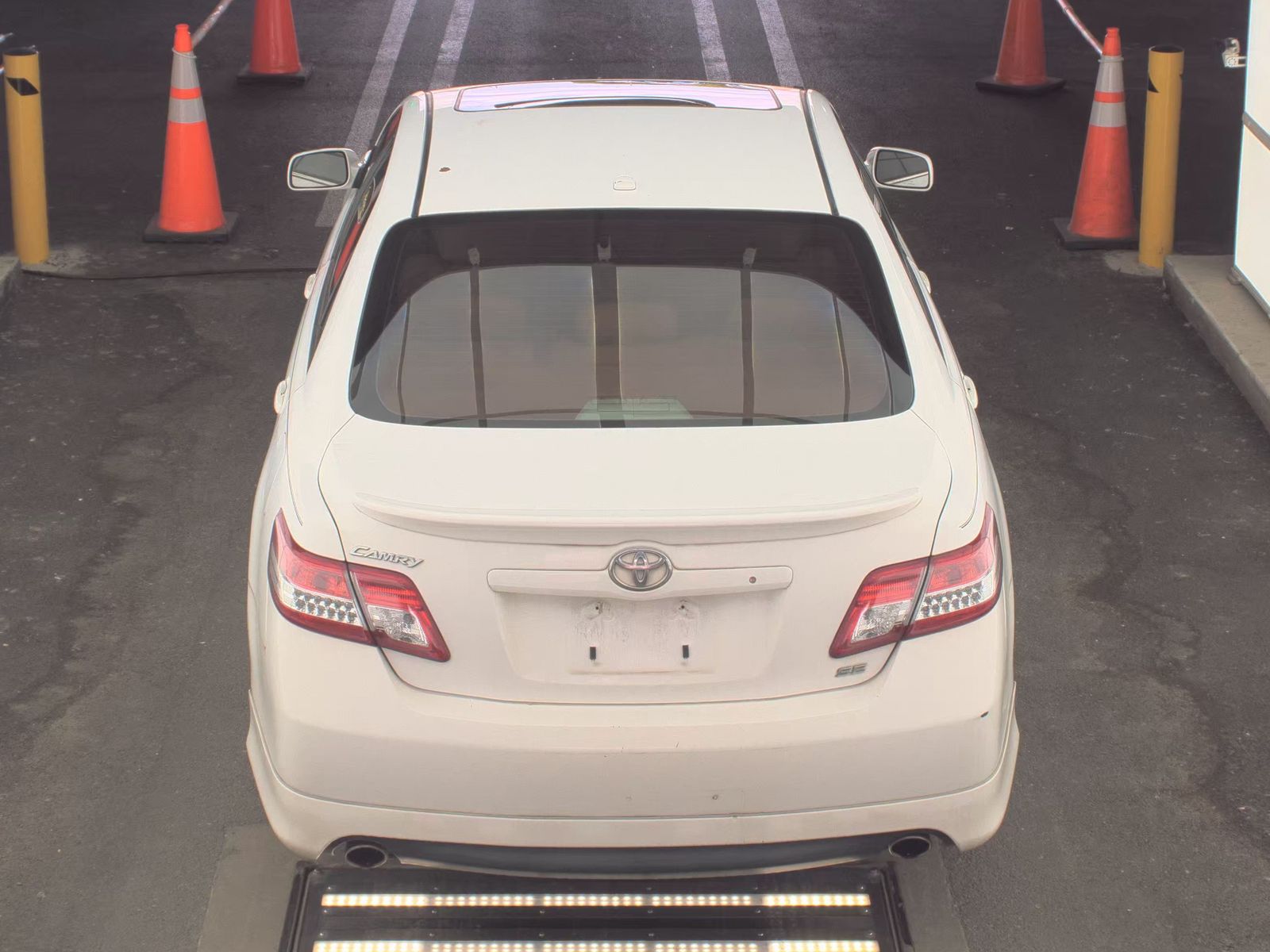 TOYOTA CAMRY - 7