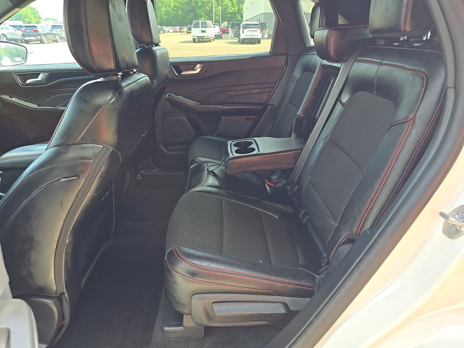 2025 Ford Escape Hybrid ST-Line Select AWD