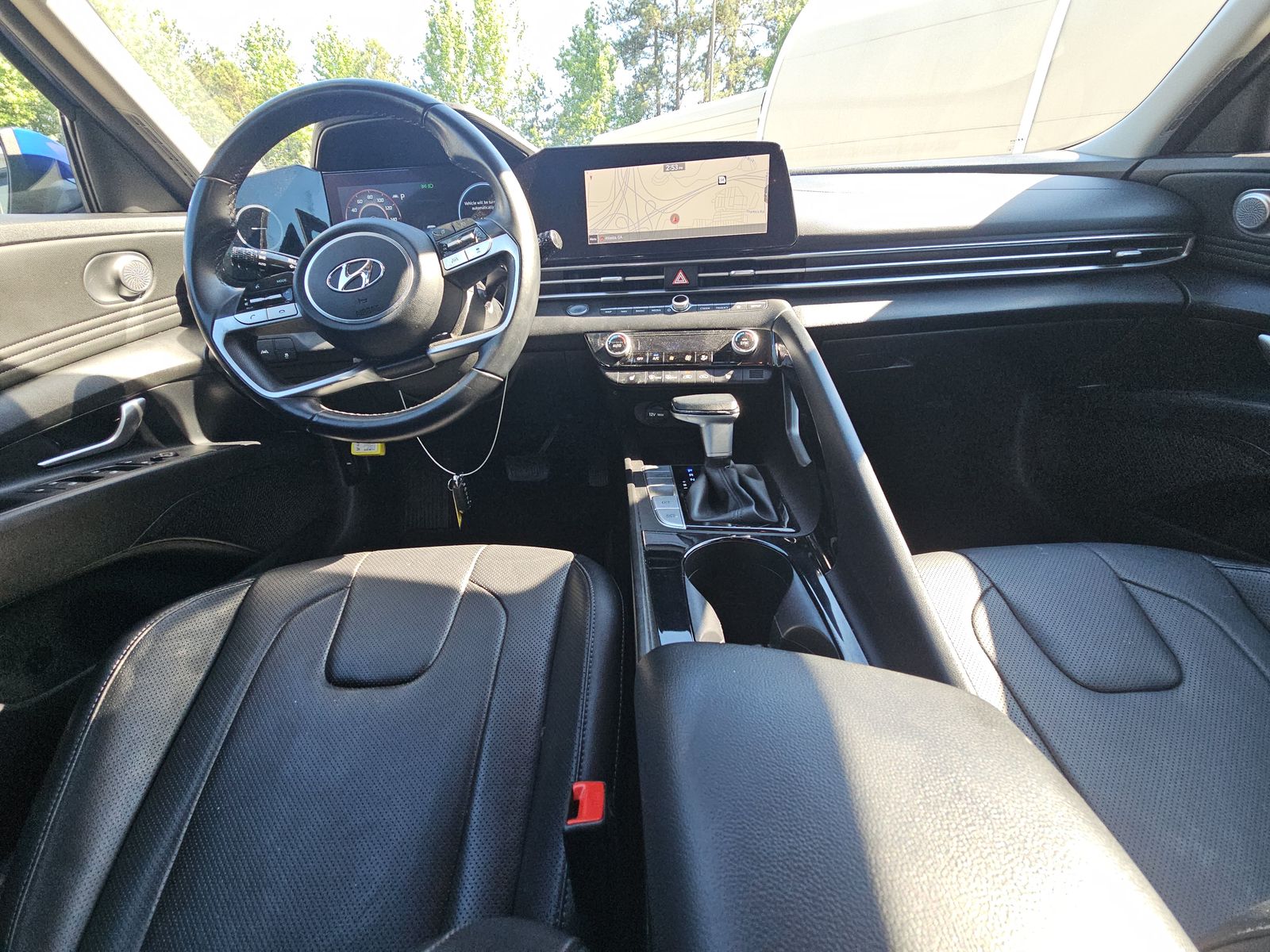 2022 Hyundai Elantra Limited FWD